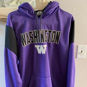 Washington Huskies mens sweatshirt.  In perfect condition barely worn.